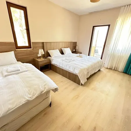 Hotel Kosk *