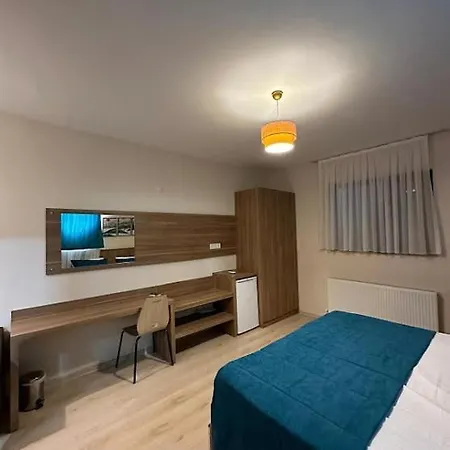 Hotel Koesk *